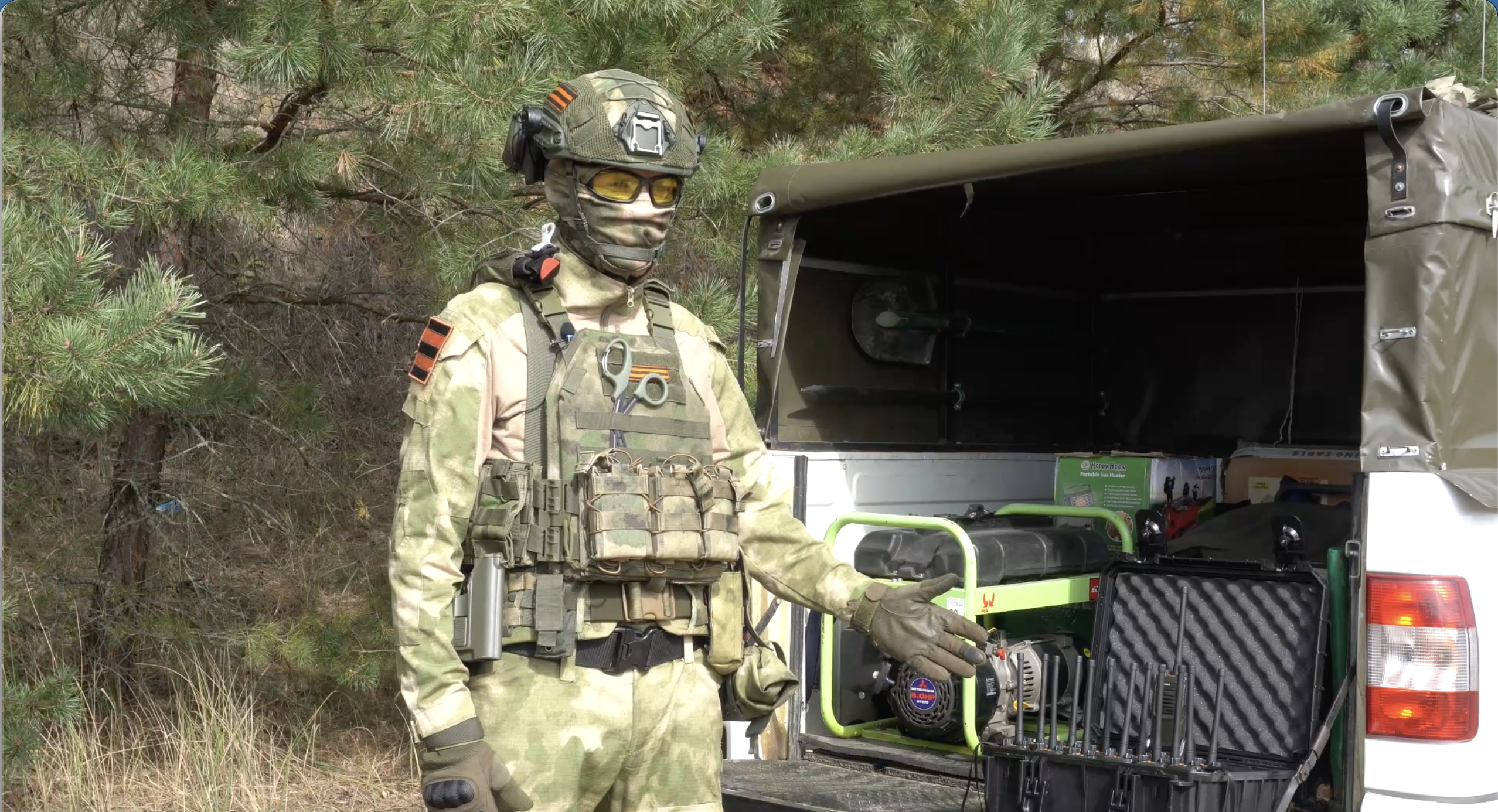 Бойцы Росгвардии поделились опытом работы с радиостанциями «Эрика»