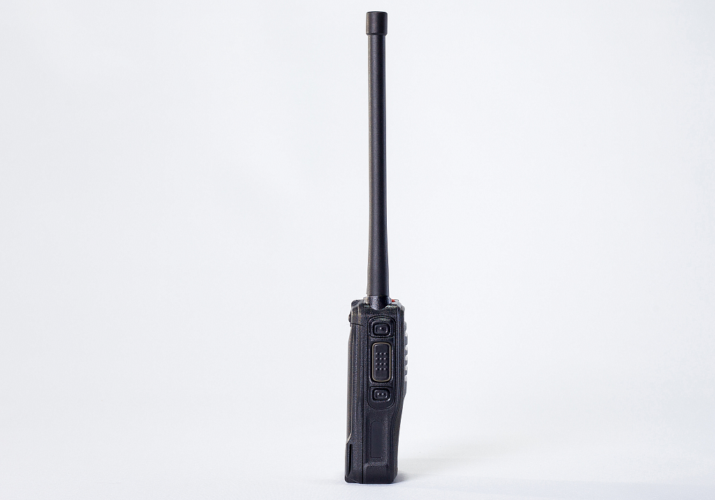 Фото Радиостанция носимая цифровая взрывозащищённая «Р-360М»